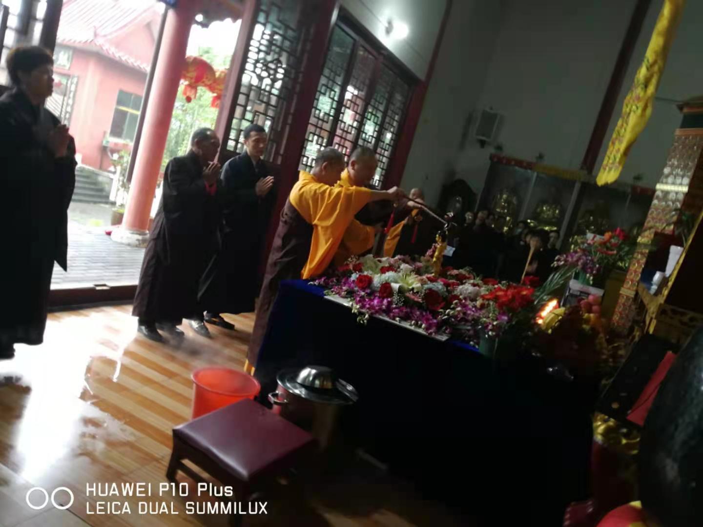 豪门国际官网释迦牟尼佛圣诞法会圆满